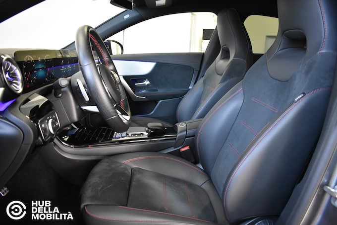 MERCEDES-BENZ CLA 200 d Automatic Shooting Brake Premium